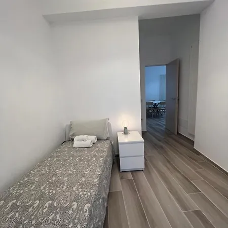 Tulip Luxury Howme בארי