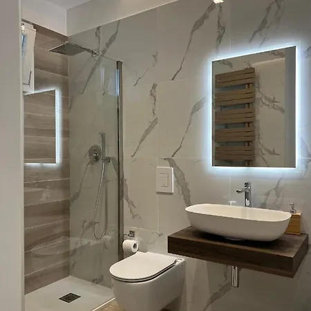 Tulip Luxury Howme * Bari